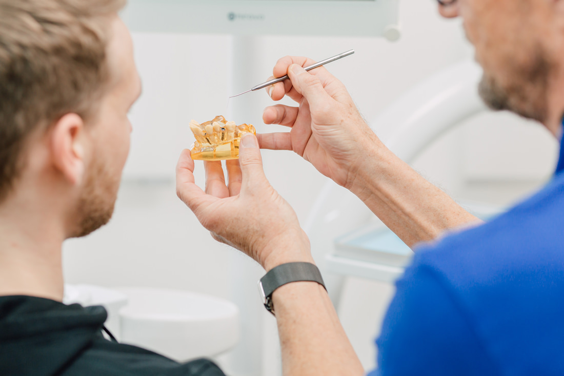 Zahnarzt Düren - Penner - Leistungen - Zahnerhaltung